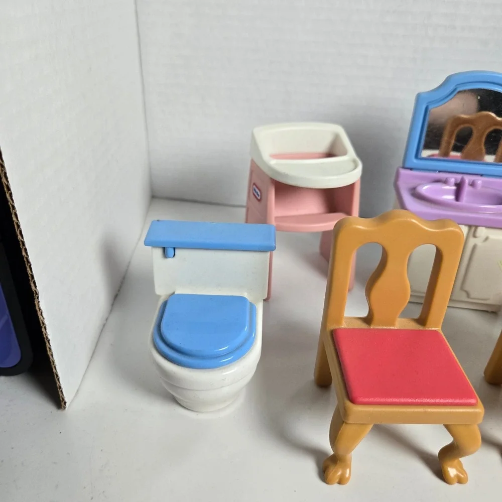 Little Tikes Grand Mansion Dollhouse Furniture Lot of 7 Pieces With Doll Vintage